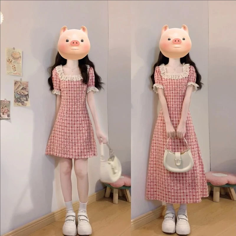 大码【安妮日记】法式复古方领红格爱心花边俏皮连衣裙洋气方领裙子