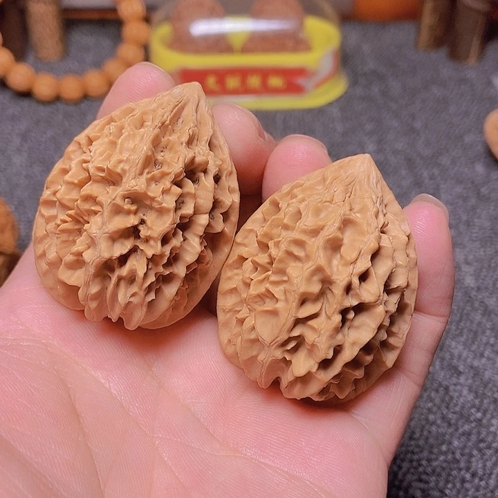 文玩核桃把件文玩核桃麻核桃成品对