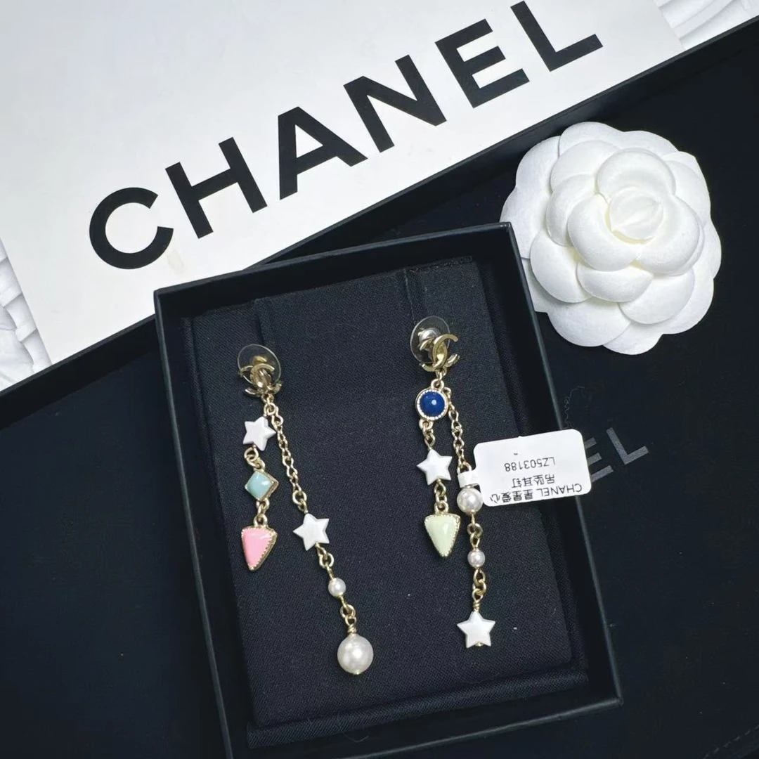 95新 Chanel/香奈儿 柚礼/香奈儿彩色珍珠吊坠耳钉LZ503188