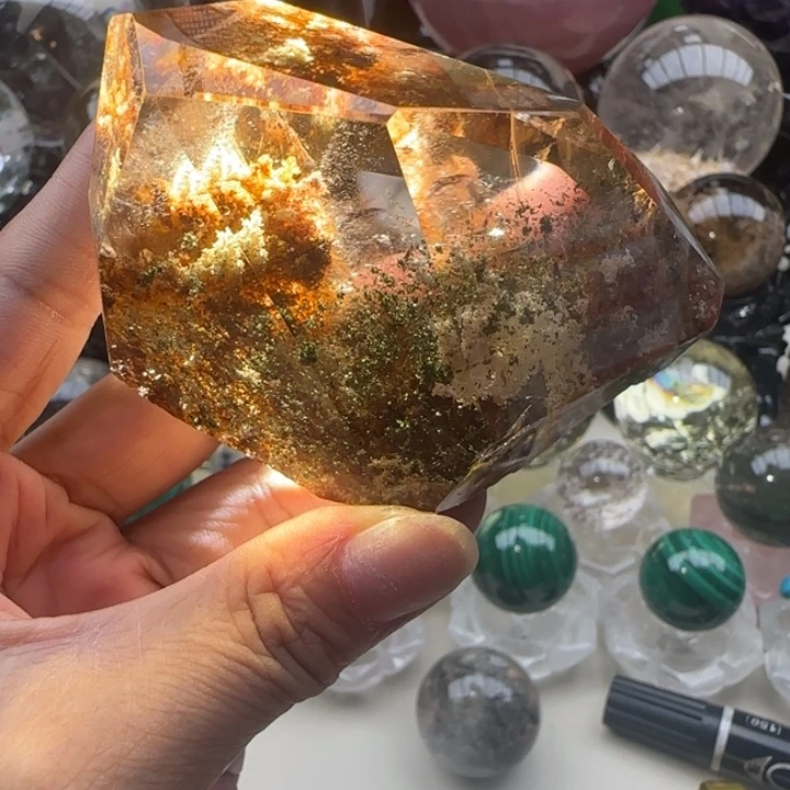 水晶摆件未镶嵌g167