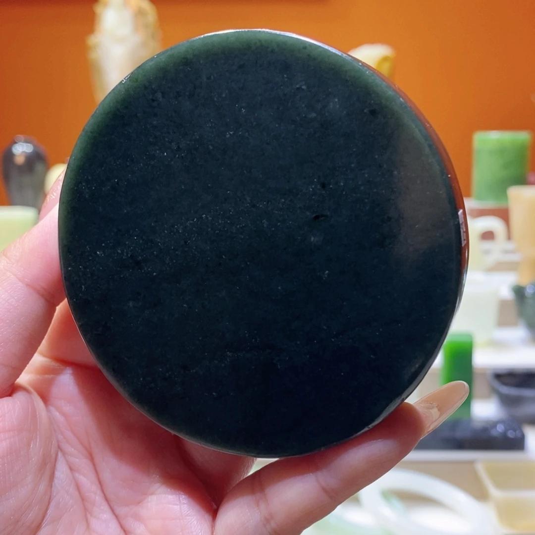 未镶嵌和田玉摆件和田玉青玉大圆饼/杯垫82.8mm