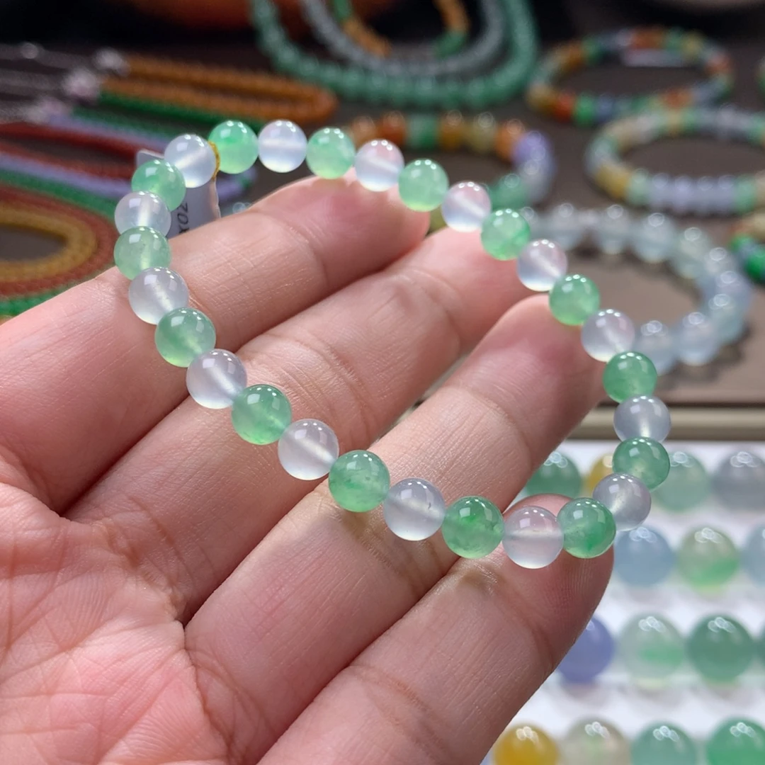 未镶嵌手链翡翠大漏！木那金丝绿搭高冰白幻彩单圈卡6
