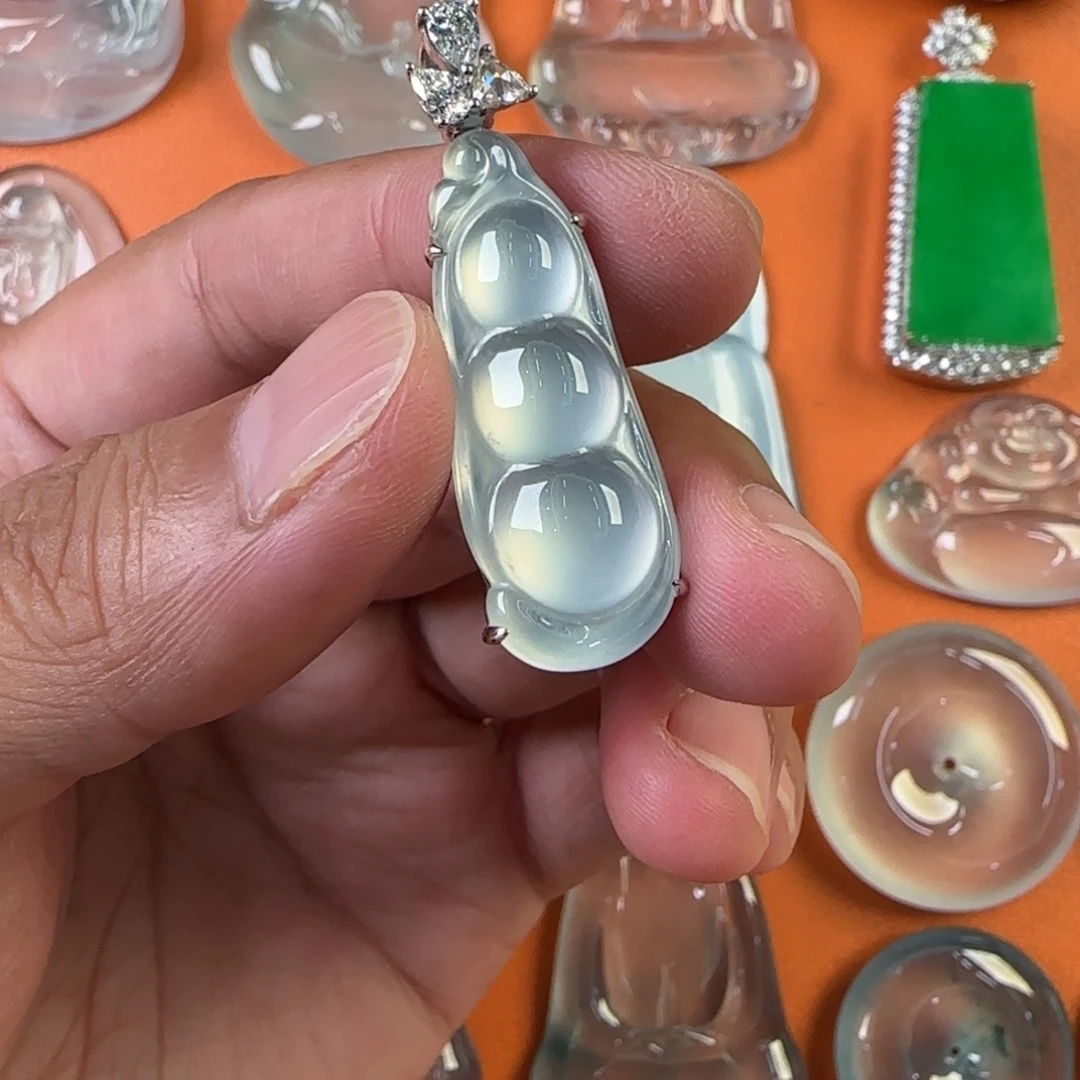 定制翡翠未镶嵌天然