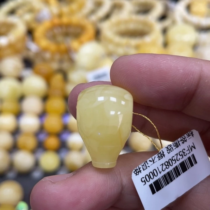 裸石蜜蜡未镶嵌14.5mm福利款