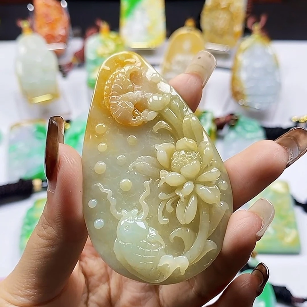 翡翠未镶嵌颈饰天然翡翠A货