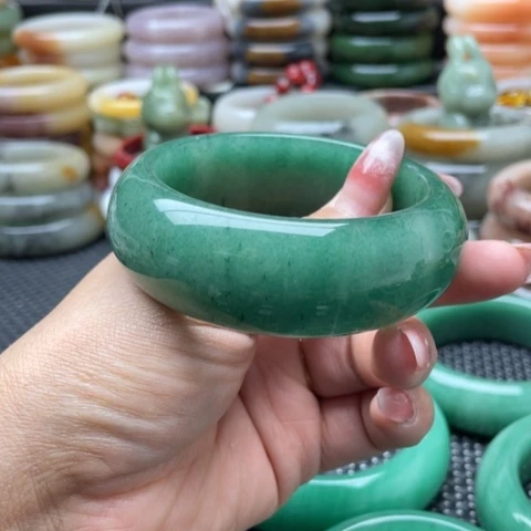 合金手镯石英岩玉