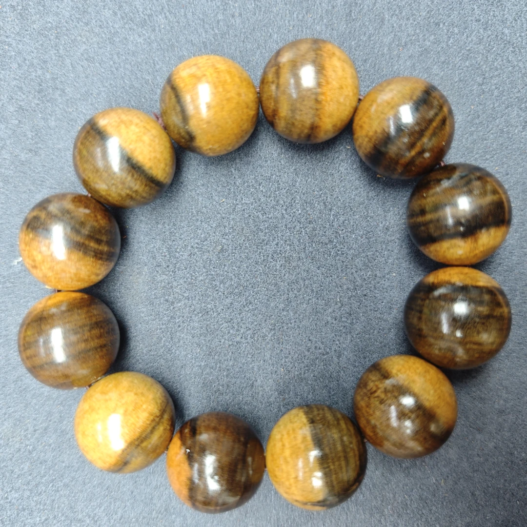 马总沉木文玩9A08