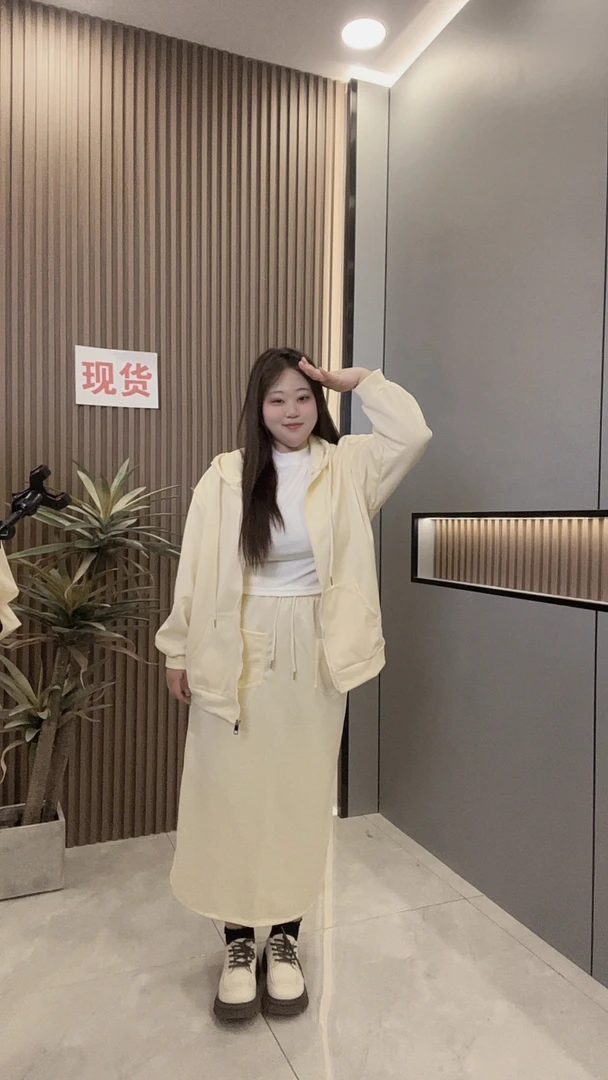 春季新款2025遮肉显瘦气质大码女88005休闲上衣+半身裙二件套