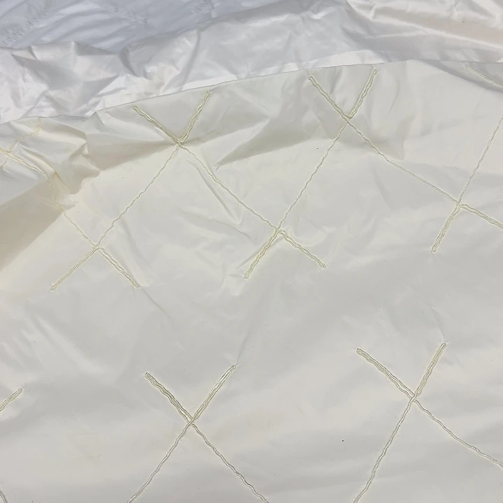 无纺布羽绒服面料孤品