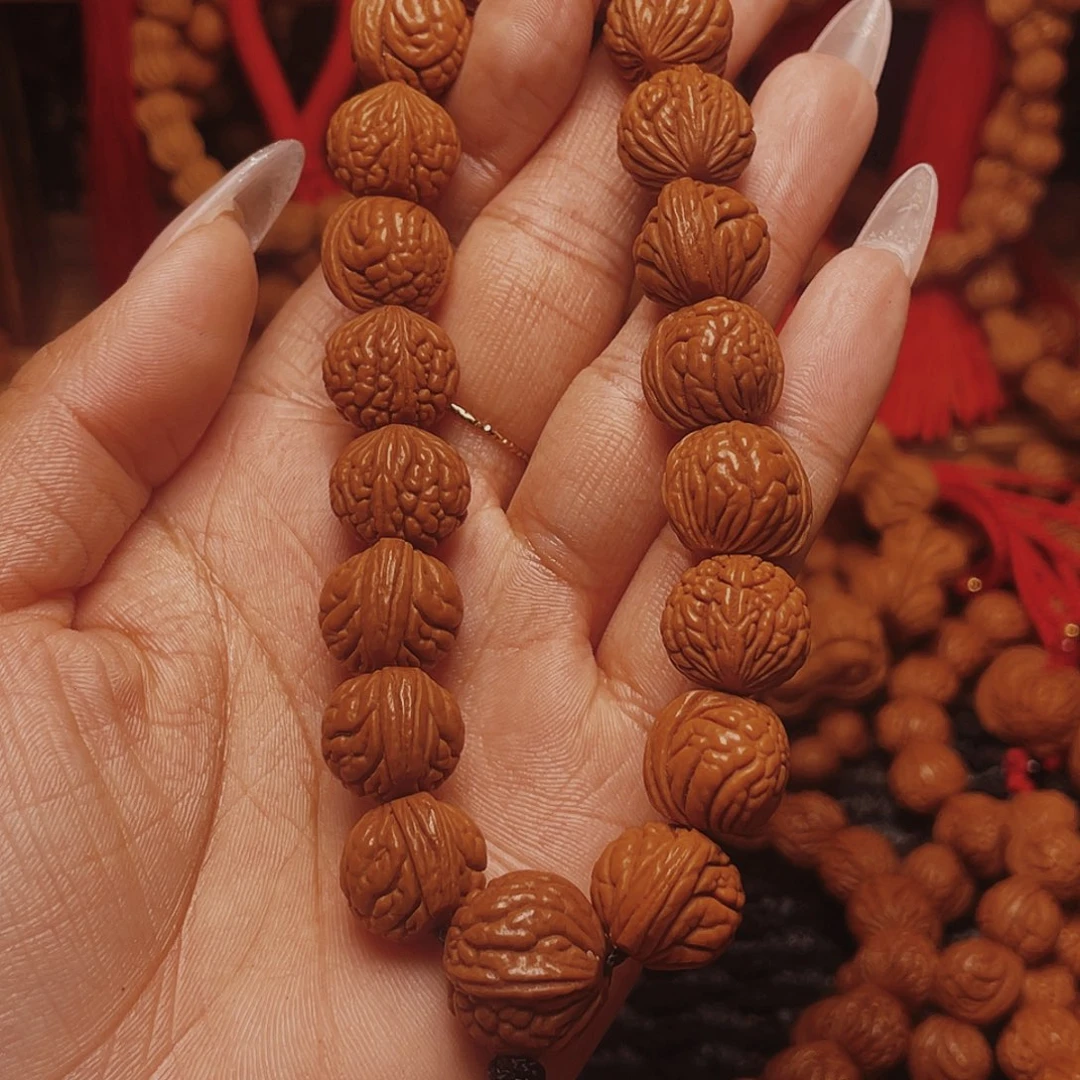 吊坠桃核龙纹桃枭挂件