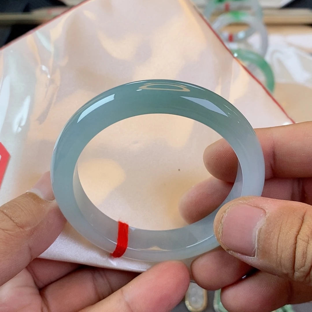 【闪购商品】未镶嵌手镯翡翠