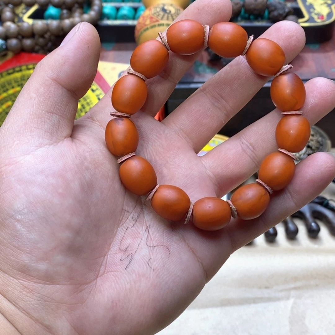 大叶紫檀（黑酸枝木类）