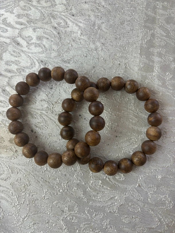 1.0乌身多样性发一沉香手串A001NH