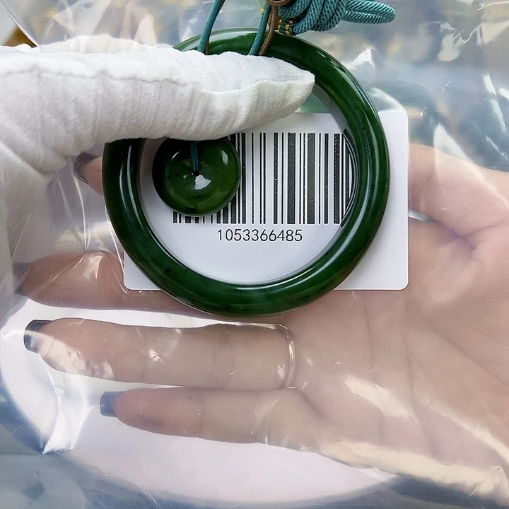 和田玉未镶嵌手镯包容5758