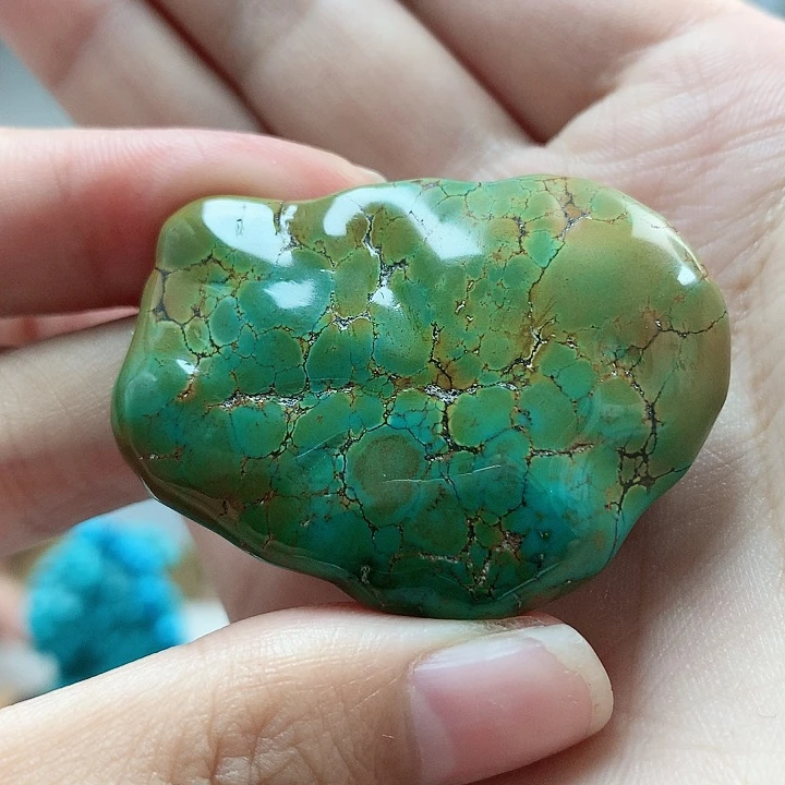 未镶嵌绿松石珠宝奇石鹤**?