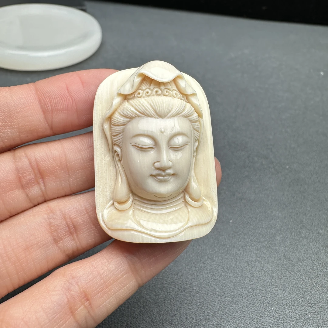 H1293天然猛犸牙 雕刻牌 29*41*11mm支持鉴定 假一罚四