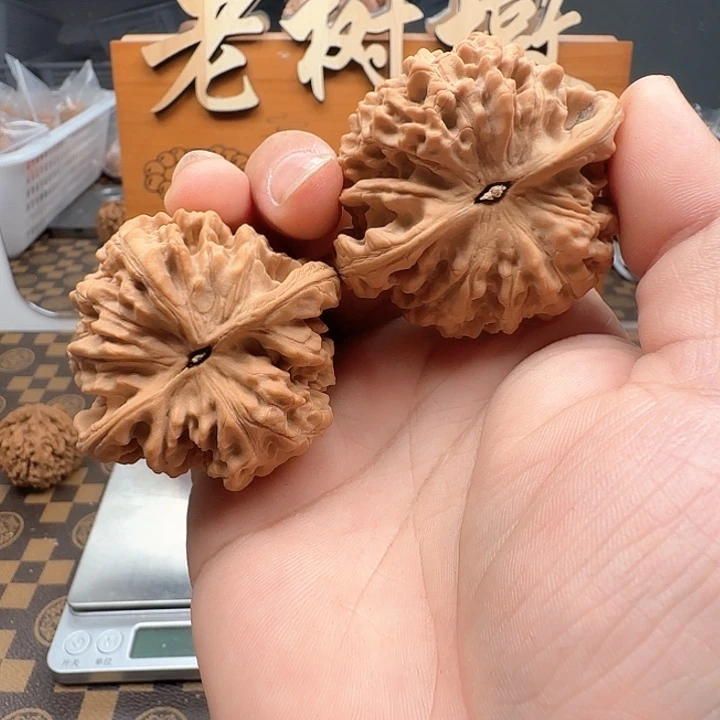 文玩核桃吊坠好*缘官帽