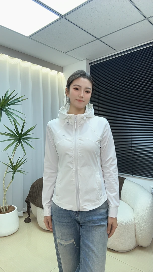 新款小蛮腰烫印字母显瘦薄外套1336