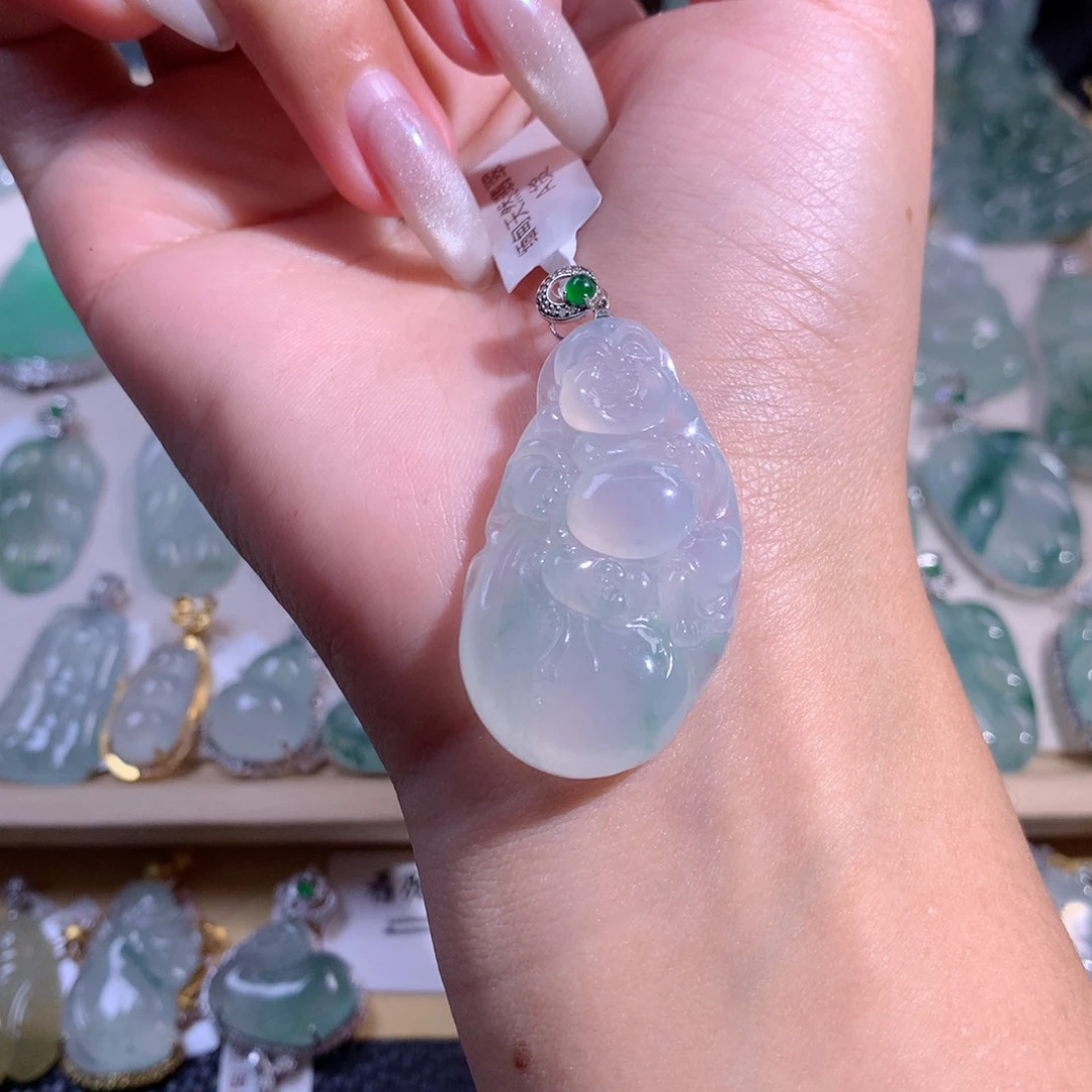 翡翠吊坠(不含链)18K金镶嵌