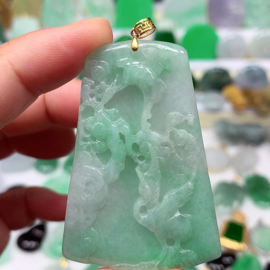 吊坠(不含链)18K金镶嵌翡翠