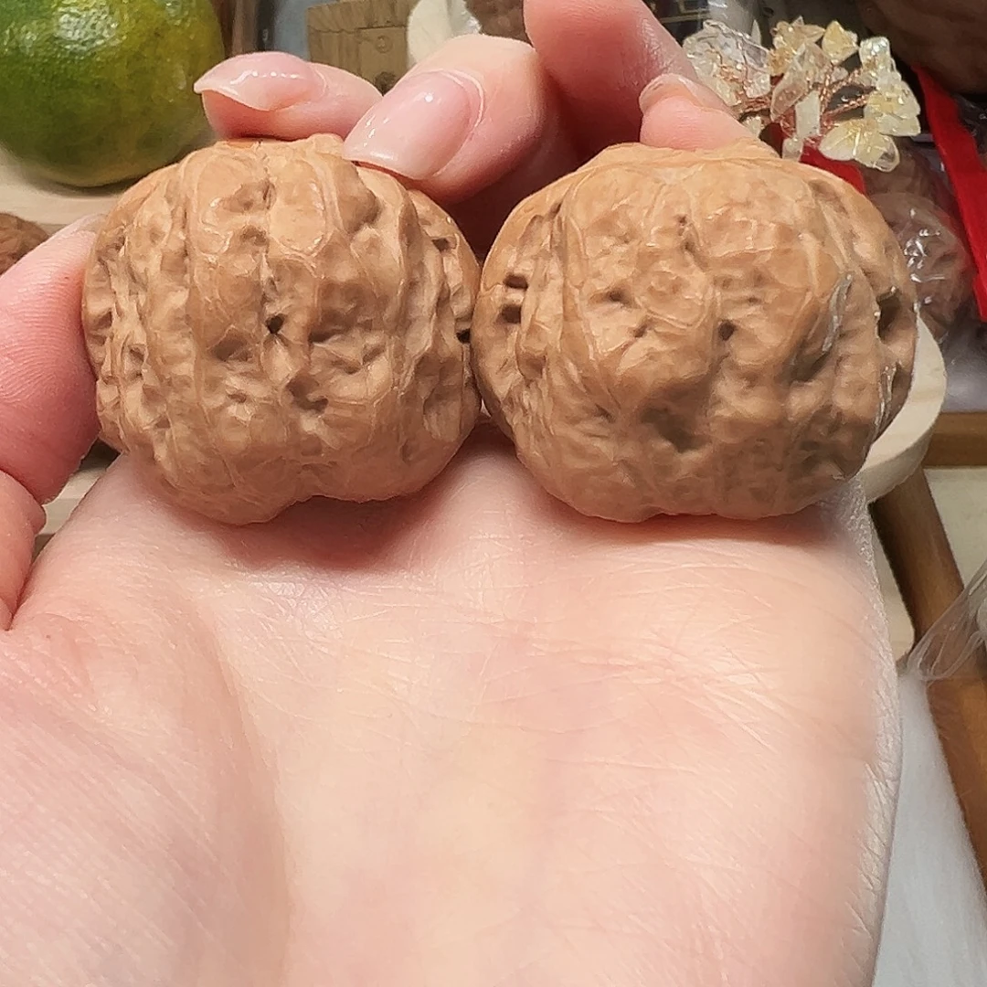 桃核把件蛤蟆头练手对