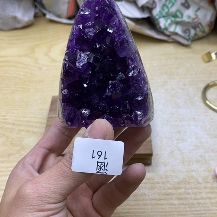 水晶大型摆件（非配饰）未镶嵌