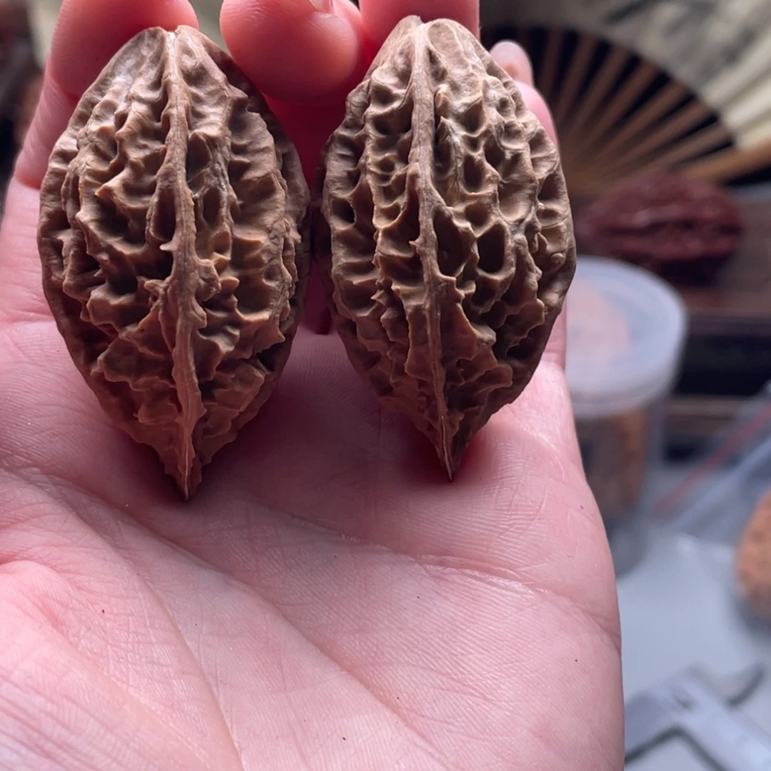 文玩核桃把件楸刀鱼77