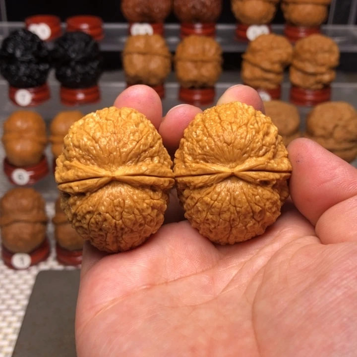 文玩核桃把件10麒麟元宝