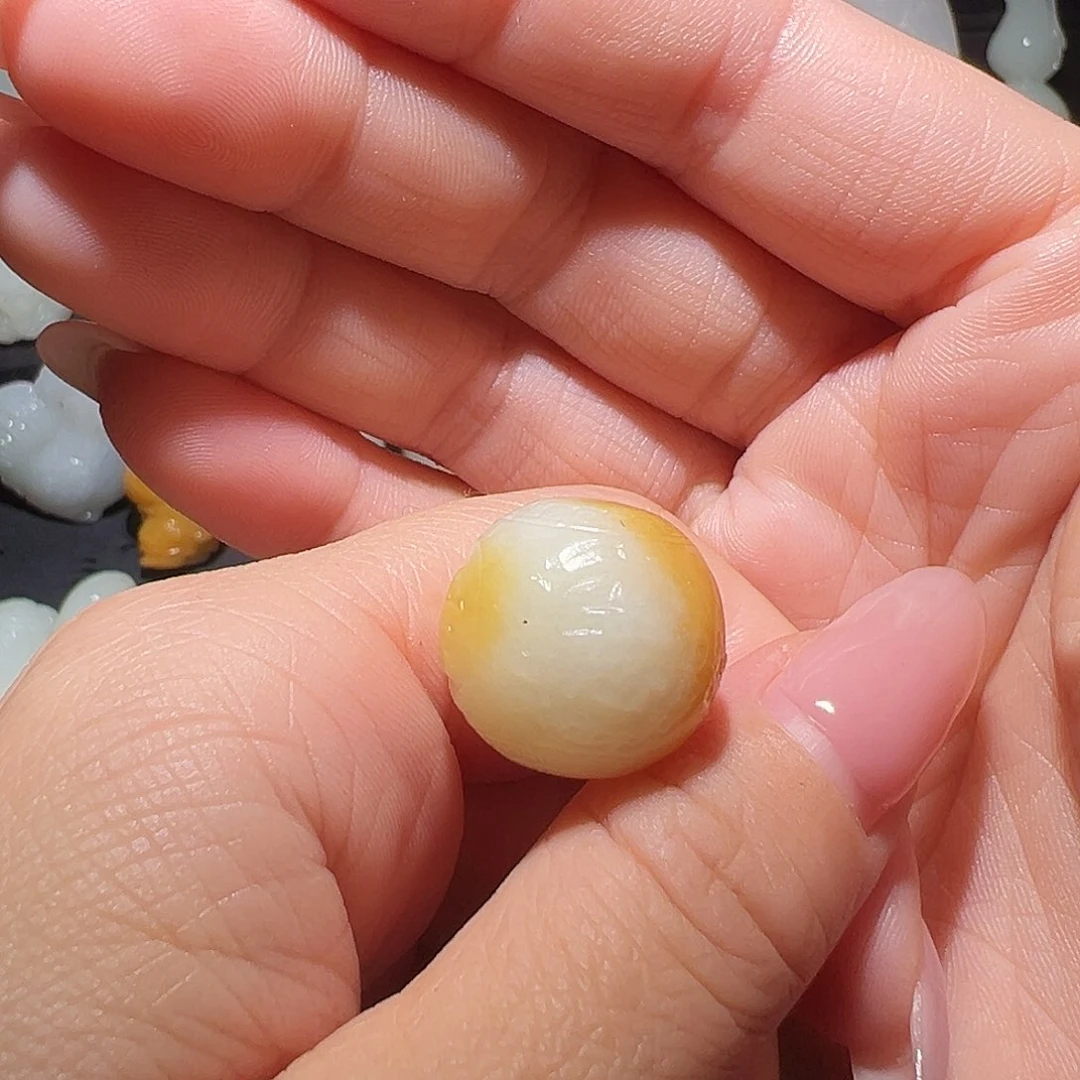 颈饰未镶嵌和田玉奇****嫂
