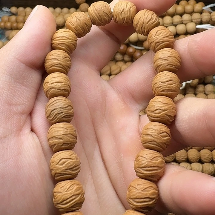 猴头核桃手串全品破茧