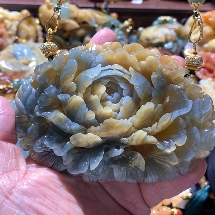 岫玉未镶嵌毛衣链