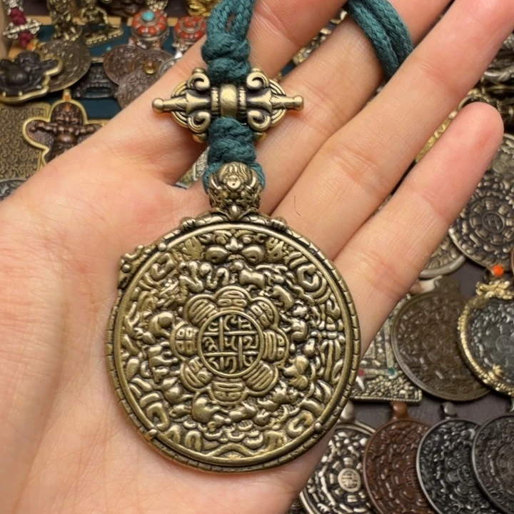 藏传文玩九宫如图