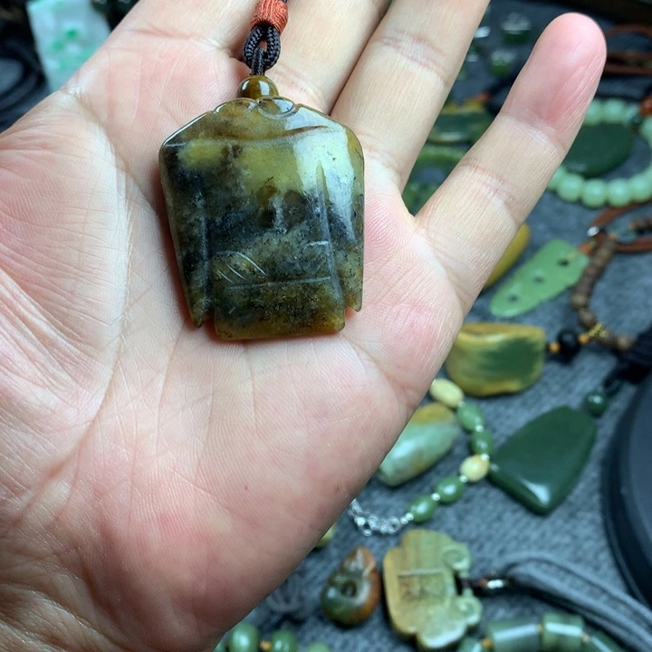 岫岩河磨玉（透闪石质玉）未镶嵌吊坠(赠链)