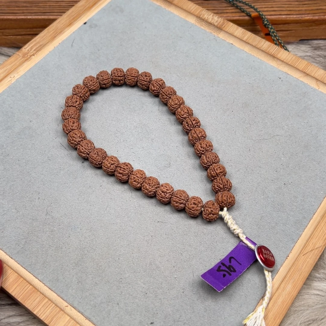 金刚菩提吊坠老树王