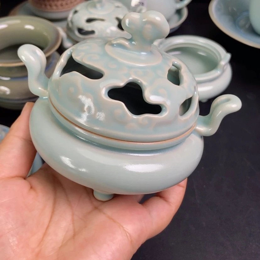 【闪购商品】祥云香炉仿古天青