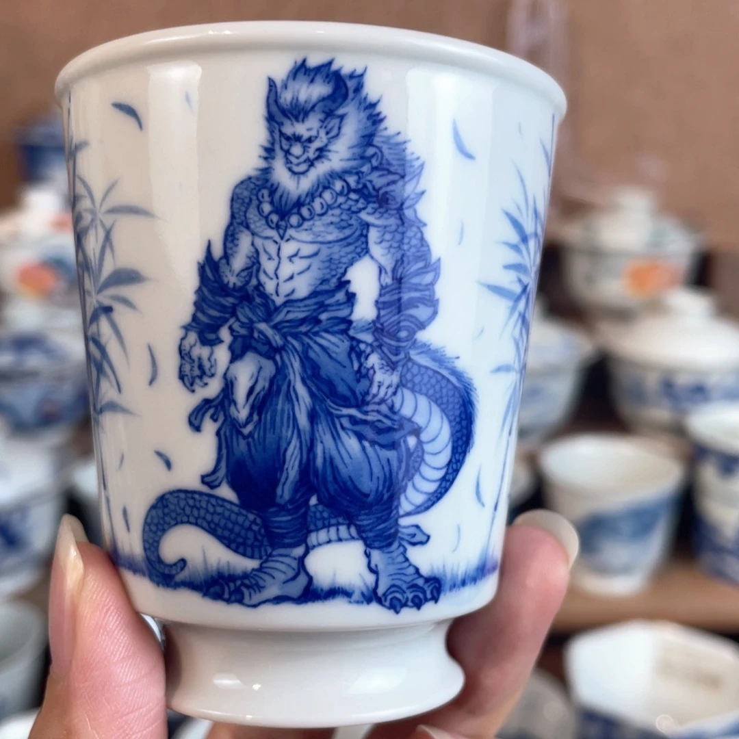 泥藝瓷梦十二生肖龙杯