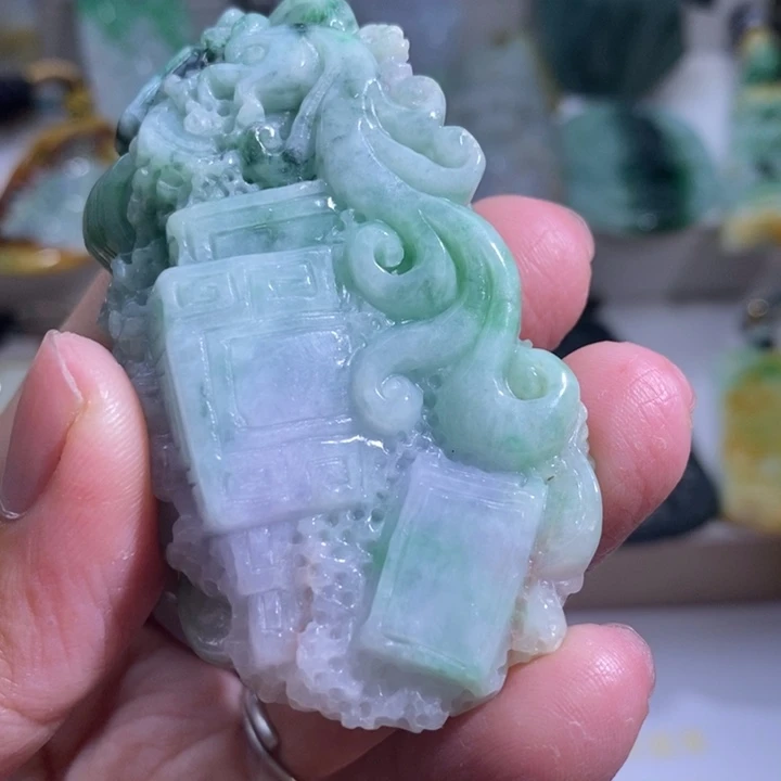 【闪购商品】颈饰未镶嵌翡翠八破