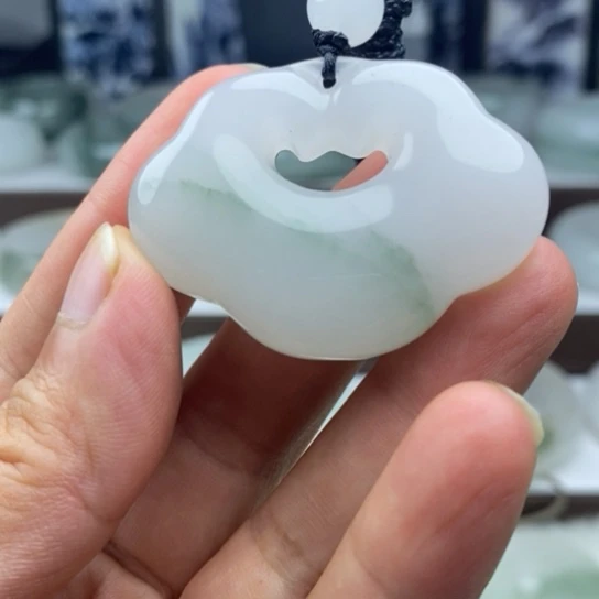 石英质玉（金丝玉）手镯未镶嵌