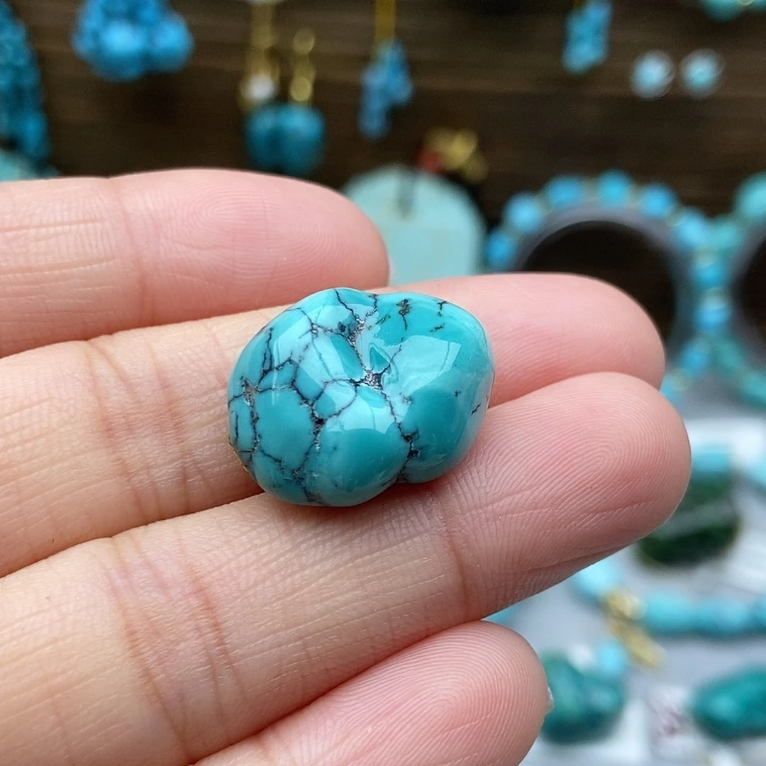 绿松石未镶嵌随形豆子