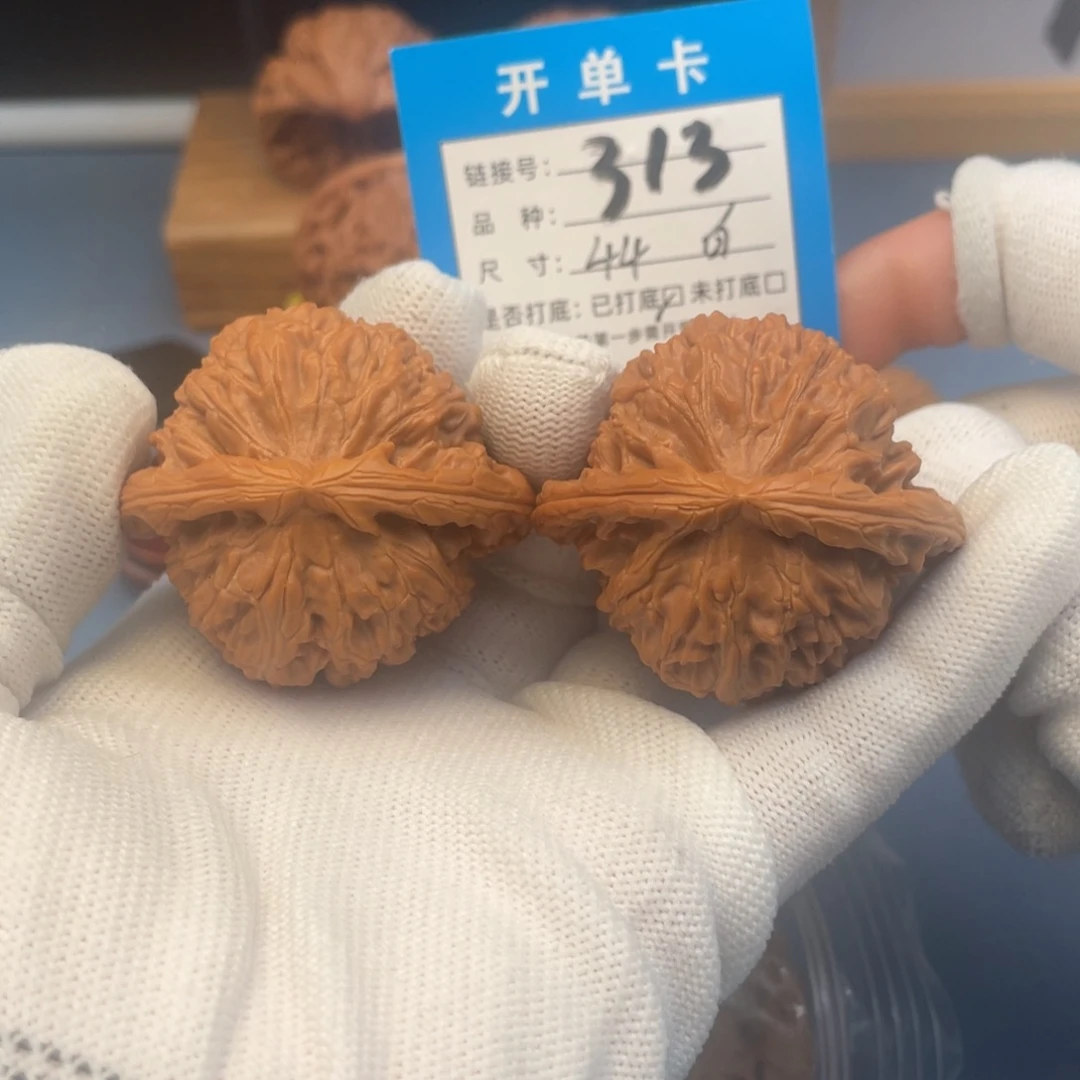 吊坠桃核文玩核桃