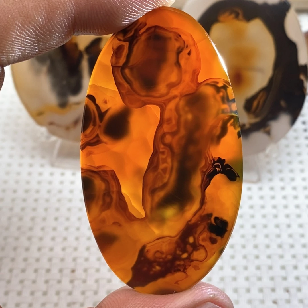 玛瑙/玉髓颈饰未镶嵌