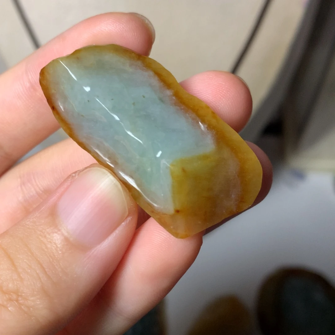 翡翠未镶嵌颈饰吊坠