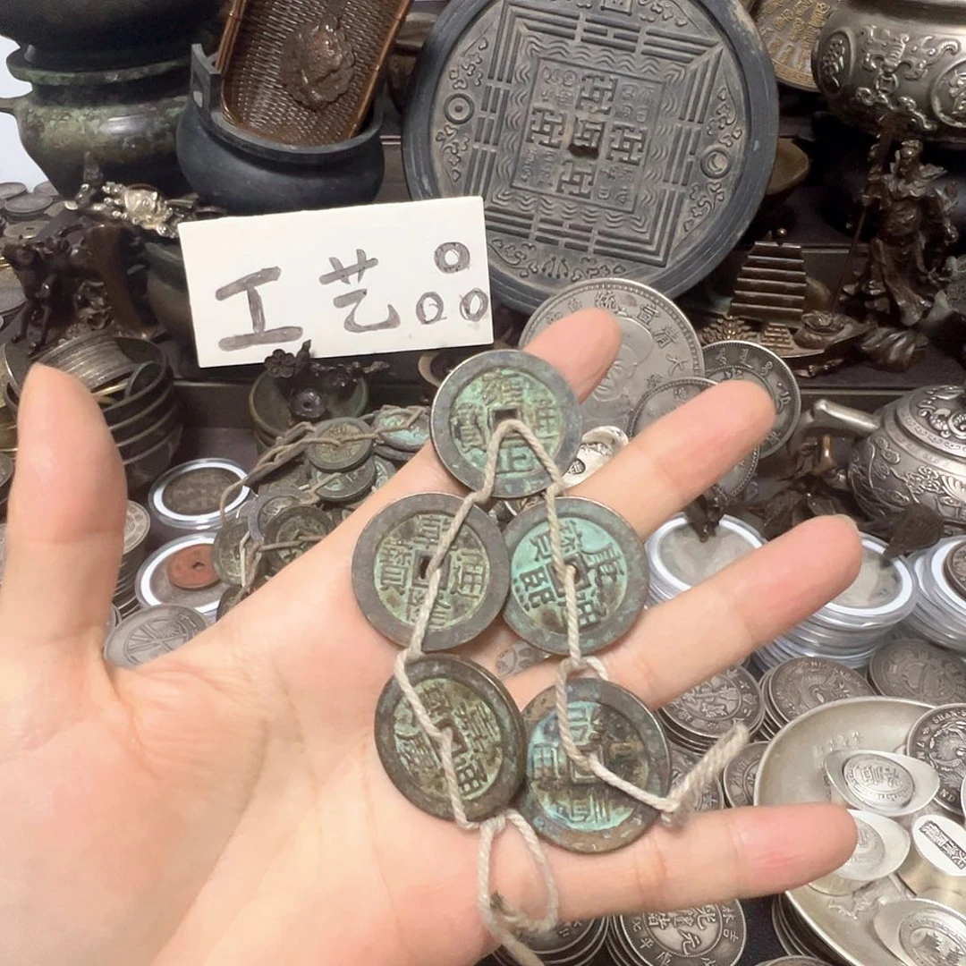 金属复古风格摆件