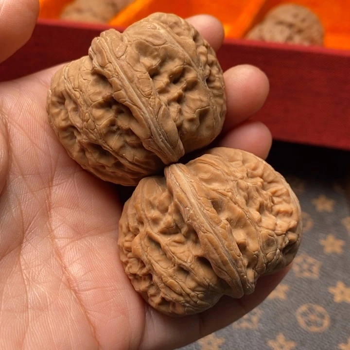 把件文玩核桃元宝43尺