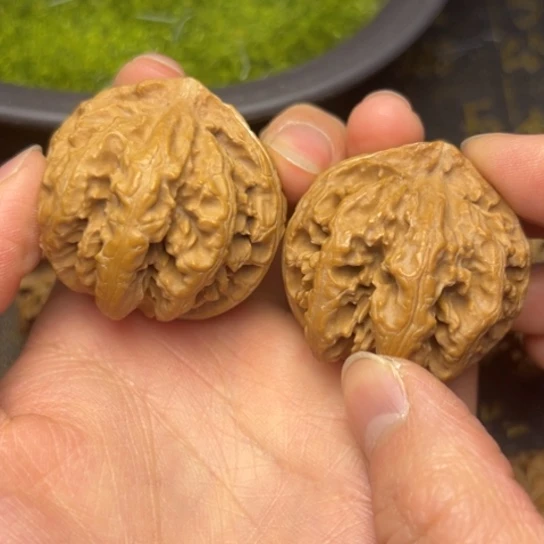 文玩核桃吊坠秦岭核桃132