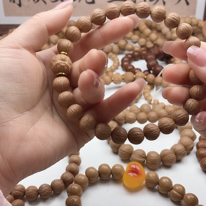 皓***皓猴头核桃吊坠猴头