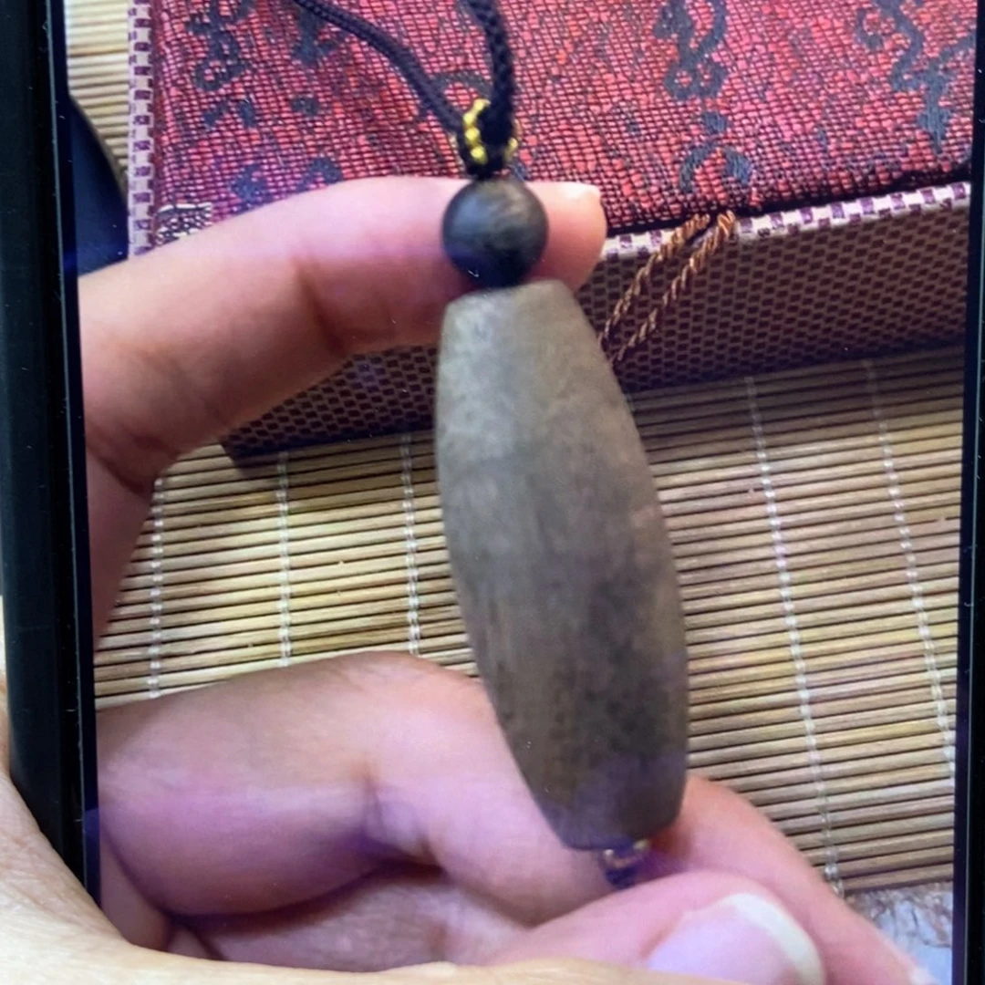 木大*芽庄小吊坠