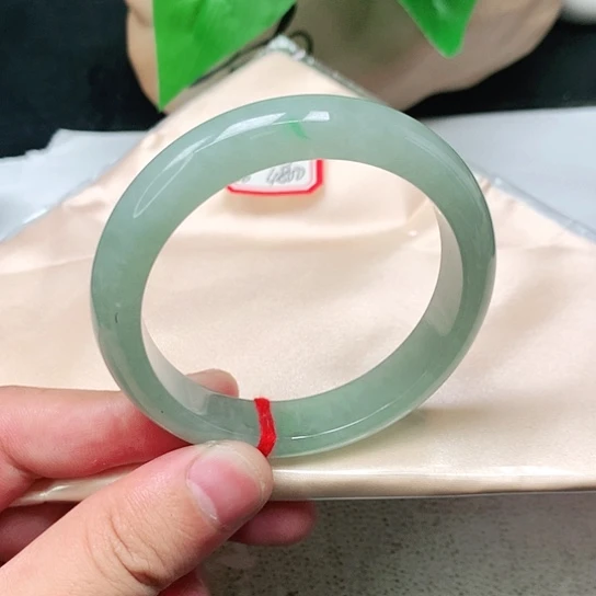 翡翠手镯未镶嵌正圈020