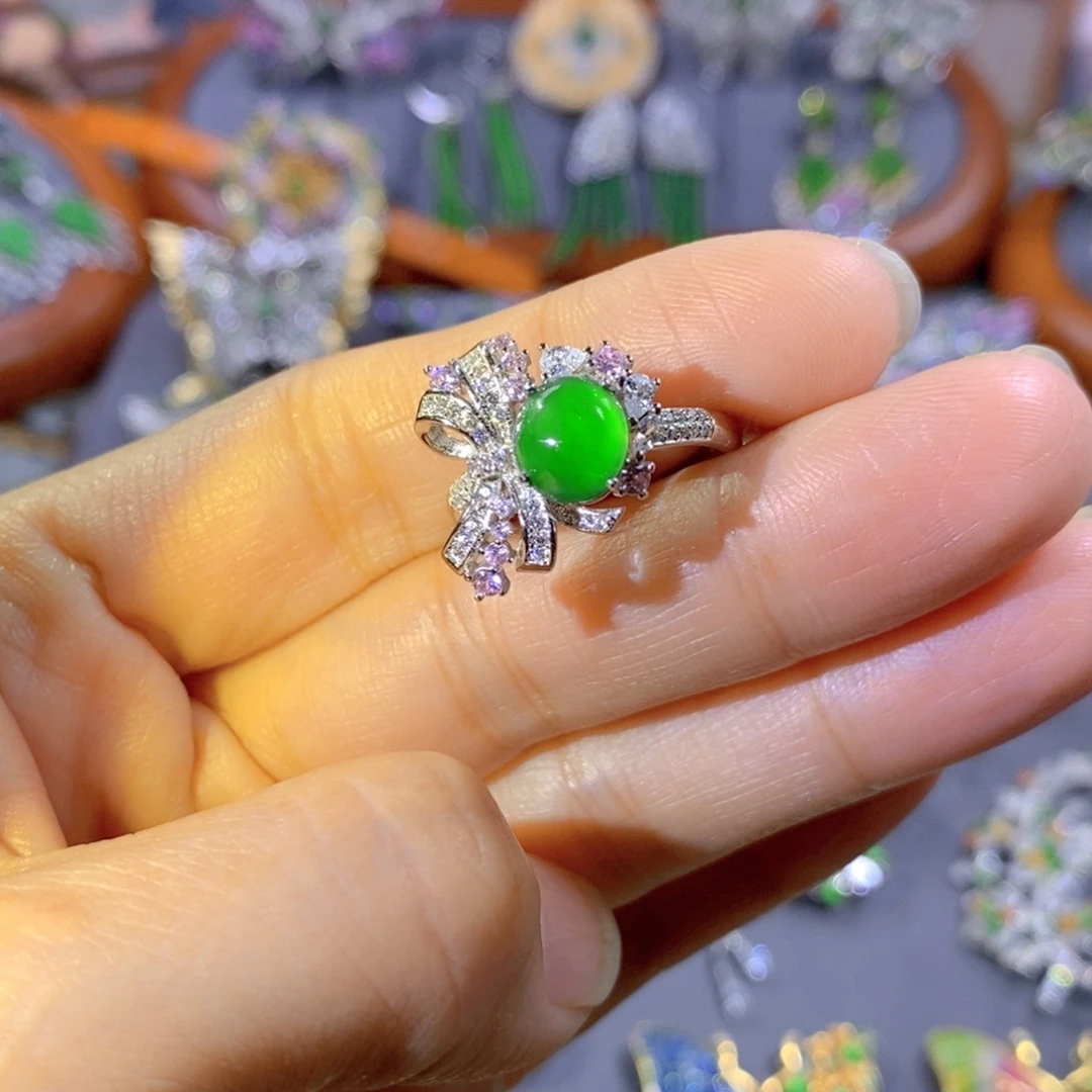 颈饰银S925镶嵌翡翠