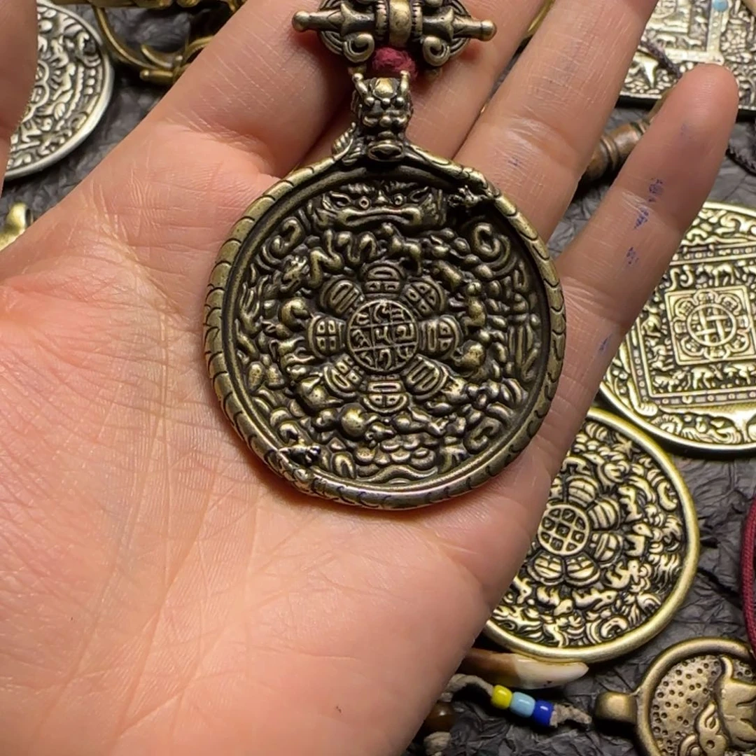 泥塑开**纪精品课程的教学和科研工作